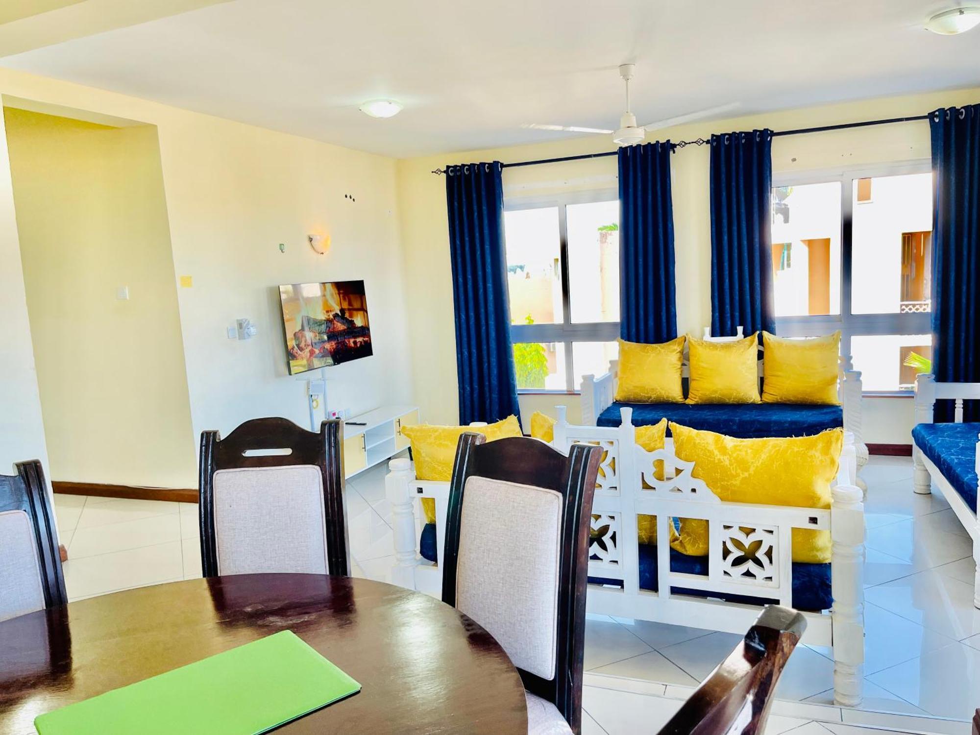 Elna'S Nyali - Work & Unwind - Pool, Sea Views, Ac & Fast Wi-Fi Bed and Breakfast Mombasa Exteriör bild
