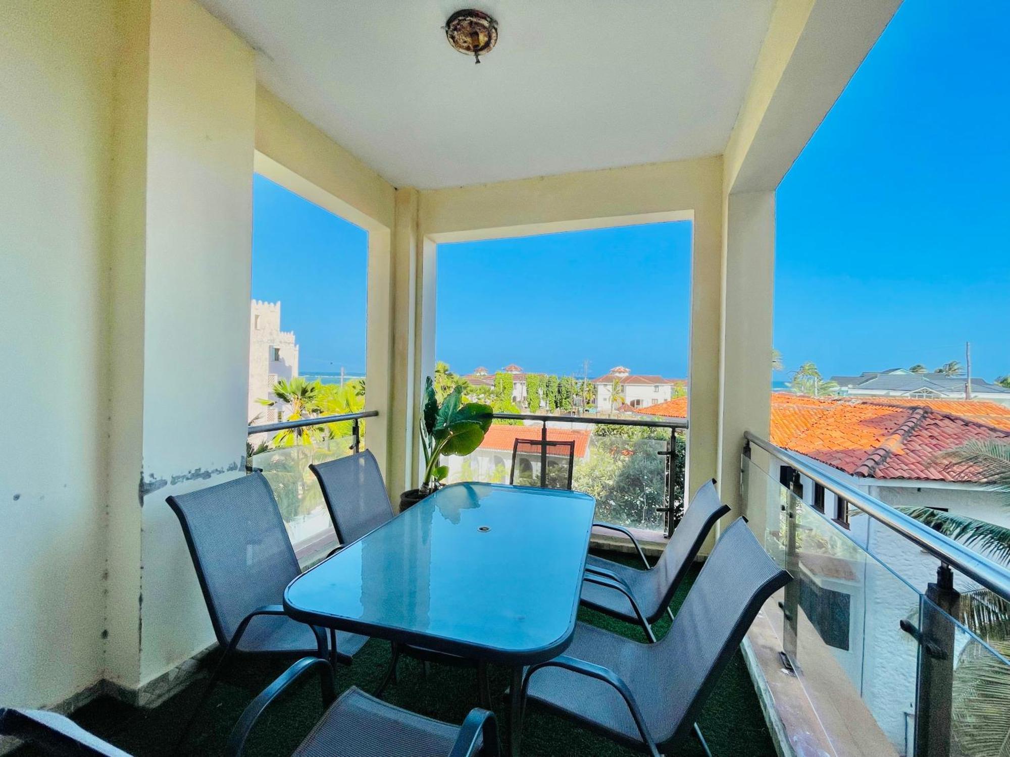 Elna'S Nyali - Work & Unwind - Pool, Sea Views, Ac & Fast Wi-Fi Bed and Breakfast Mombasa Exteriör bild